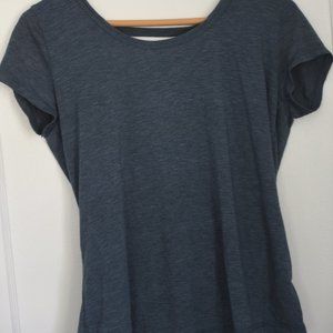 Champion T-shirt Size Small